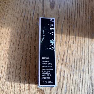 Mary Kay CC Cream Complexion Corrector SPF 15 LT TO MED - NIB - Exp. 08/27